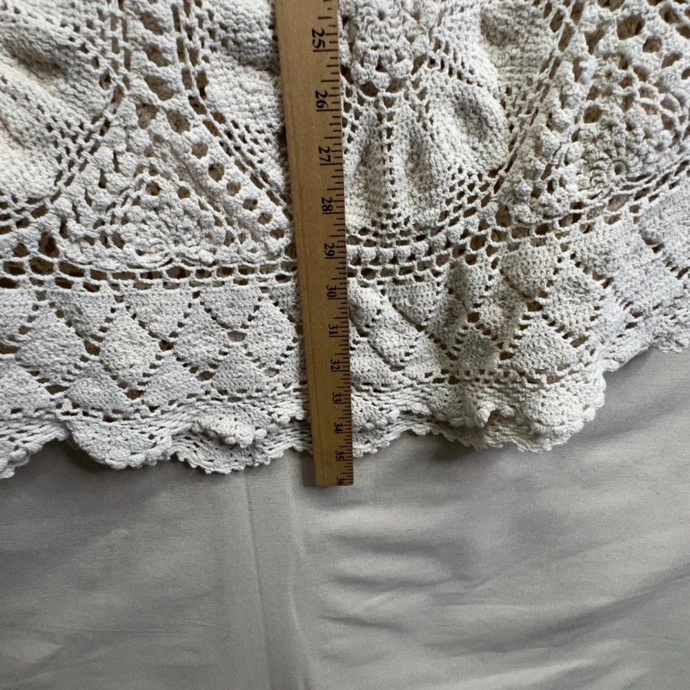Vintage Crochet Round Tablecloth 68